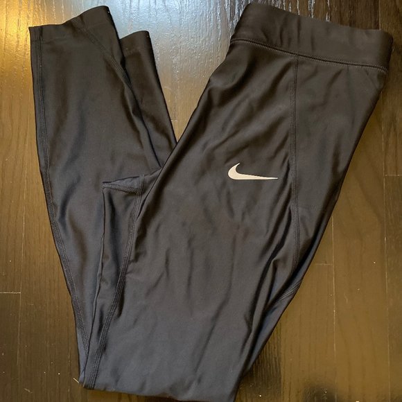Nike Pants - NIKE PRO Dri-Fit Leggings w/ Pockets